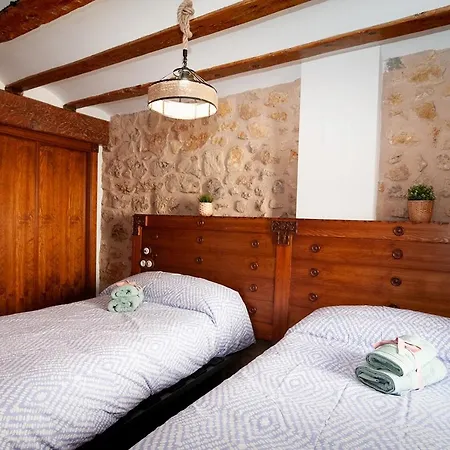 La Casa El Cura Guest House Campillo de Duenas Exterior photo